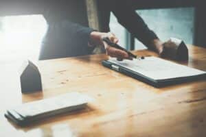 insurance broker